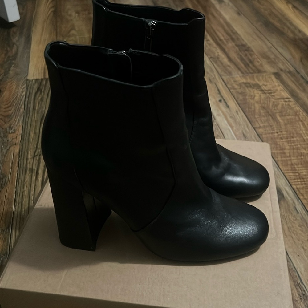 Steve Madden Trix black leather